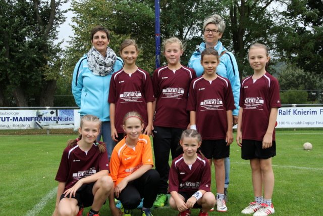 Die Mannschaften des Bezirksschülertreffens 2016 in Massbach